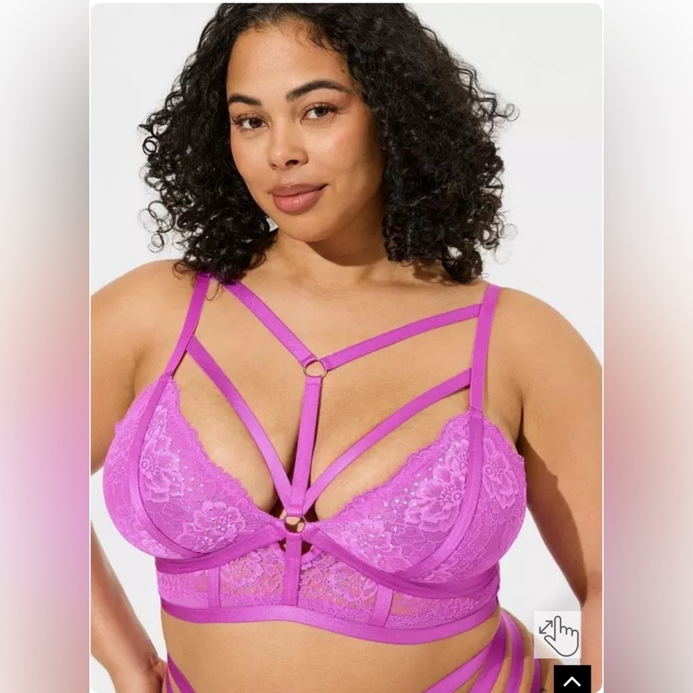 Torrid Sent From Above Triangle Bralette NWT Vivid Violet Size 4